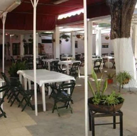 Hostal Villa Mercedes Chipiona Exterior foto